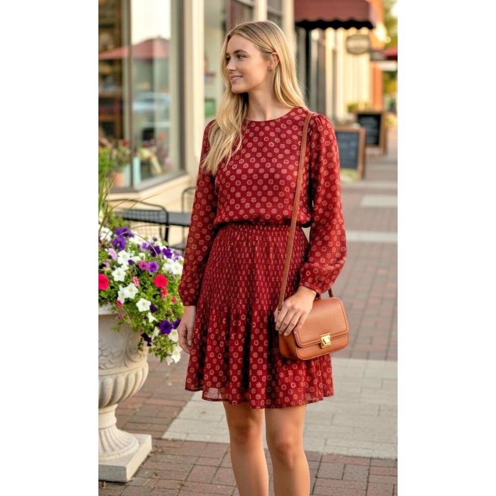 ELLE Burgundy Medallion Print Dress Micro Pleated Lined Long Sleeve Large